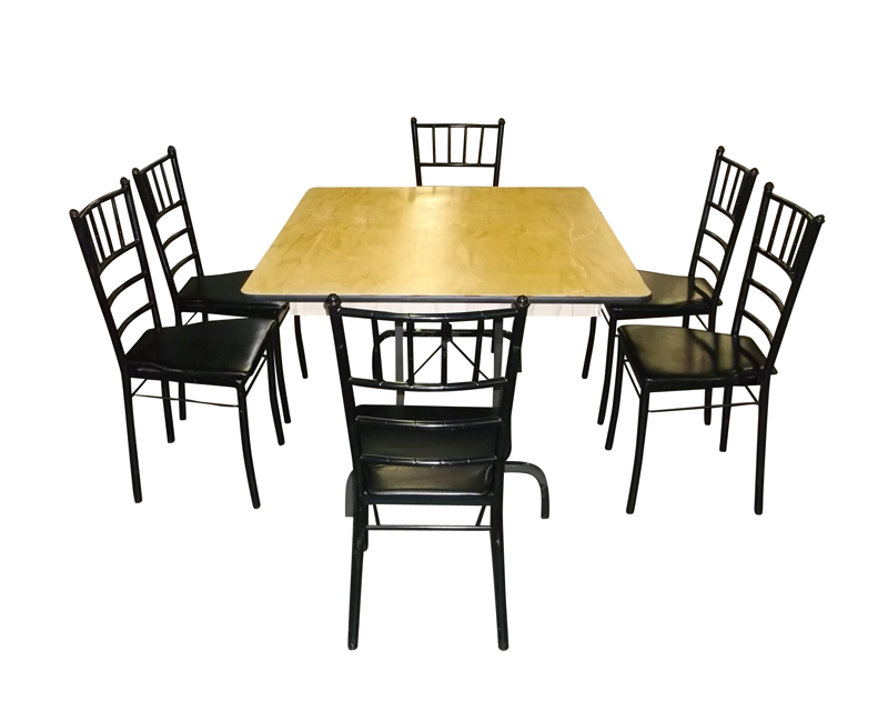 4 FOOT BY 42" WIDE TABLE - Seats 4 to 6