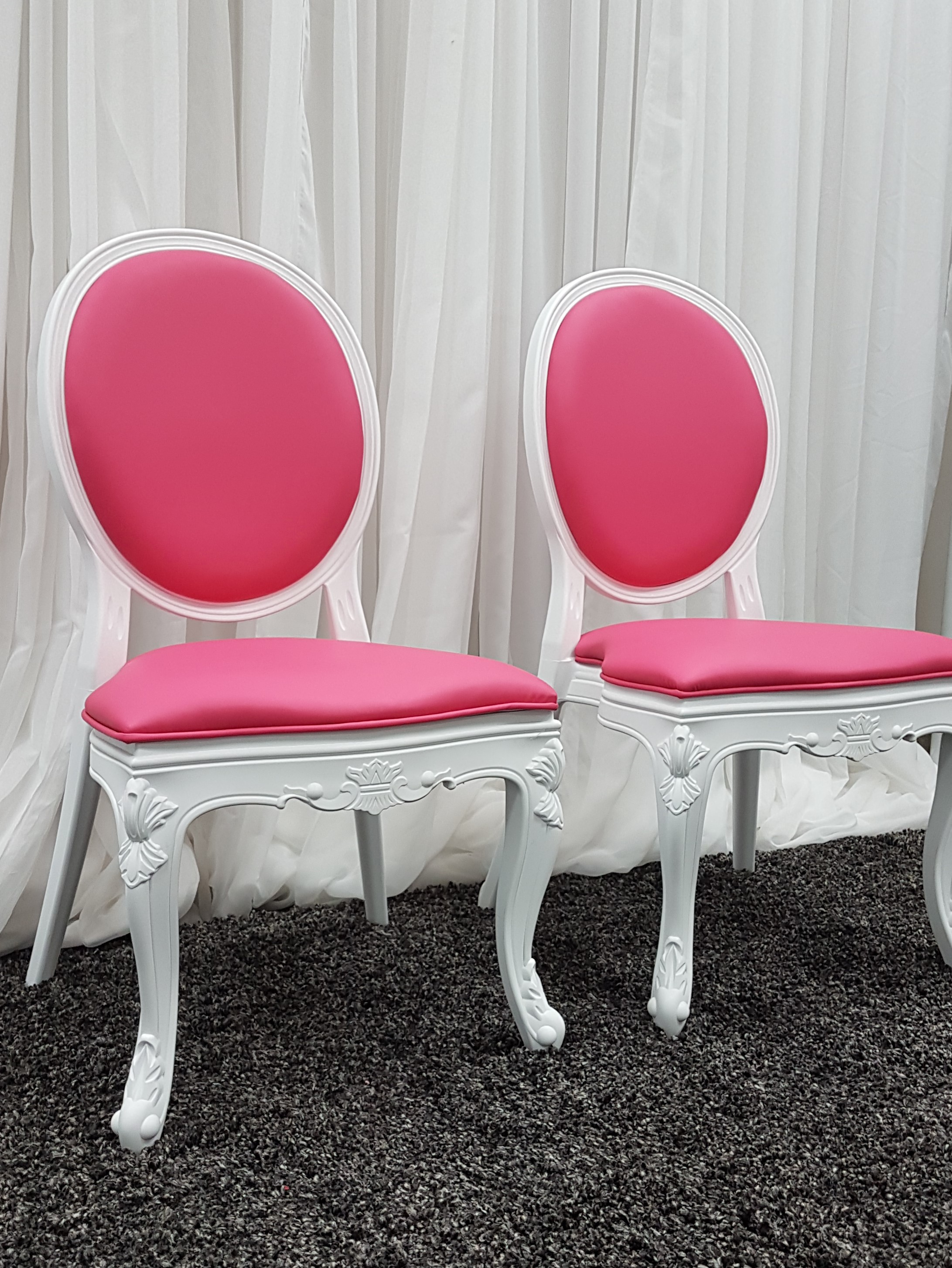 KING LOUIS CHAIR with PINK SEAT (Indoor use only)
