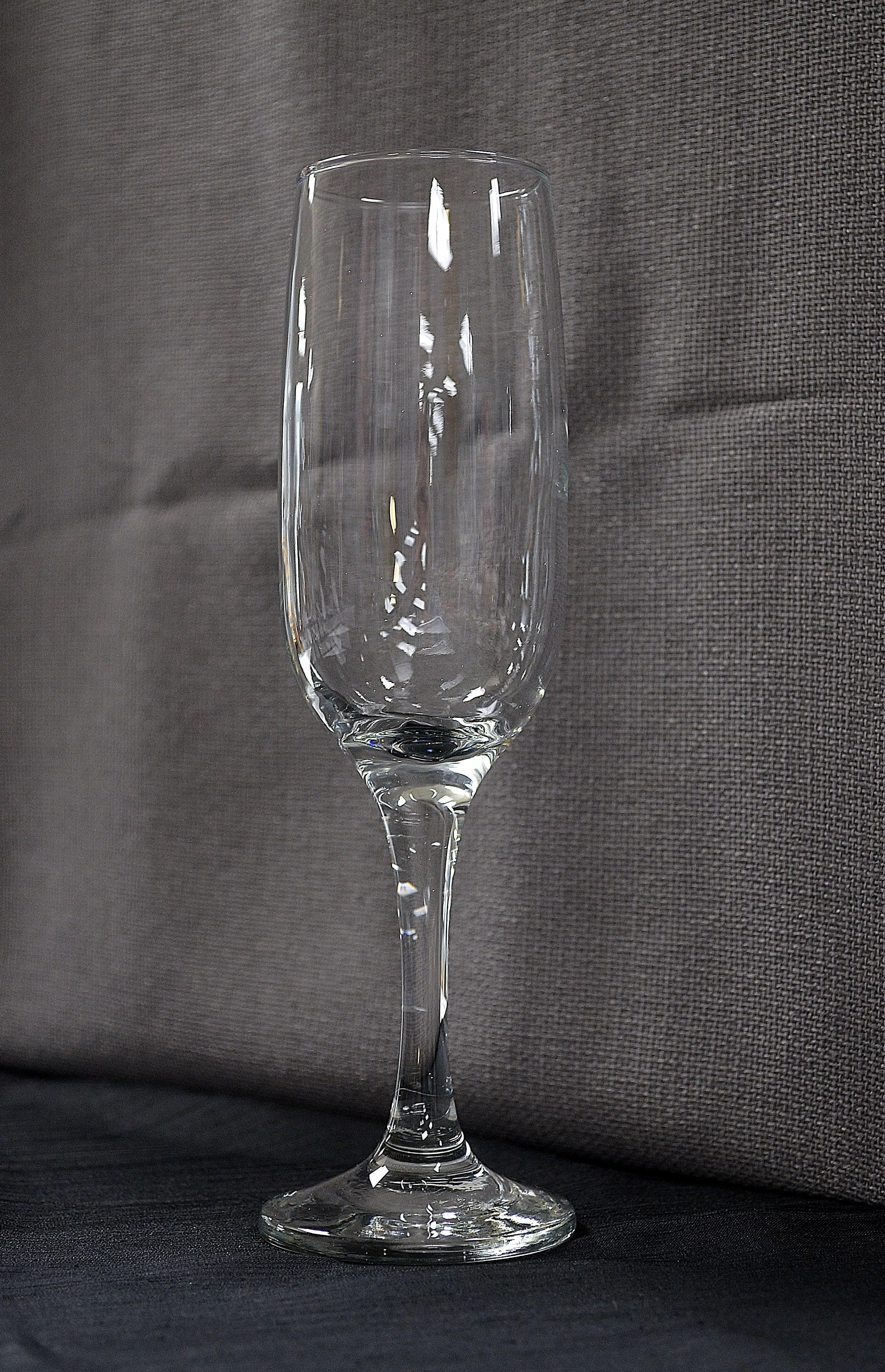 7 oz LAURA FLUTE GLASS