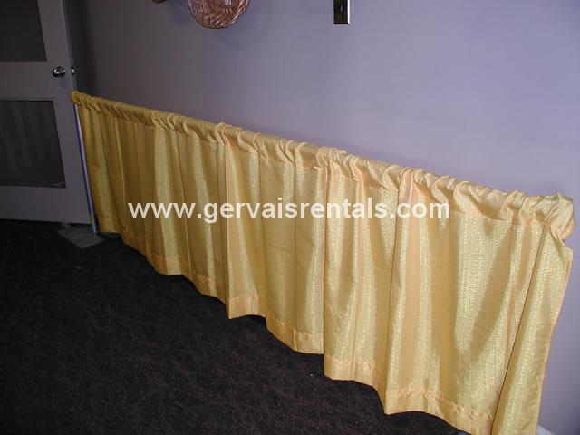 3 FT HIGH DRAPING PER FT